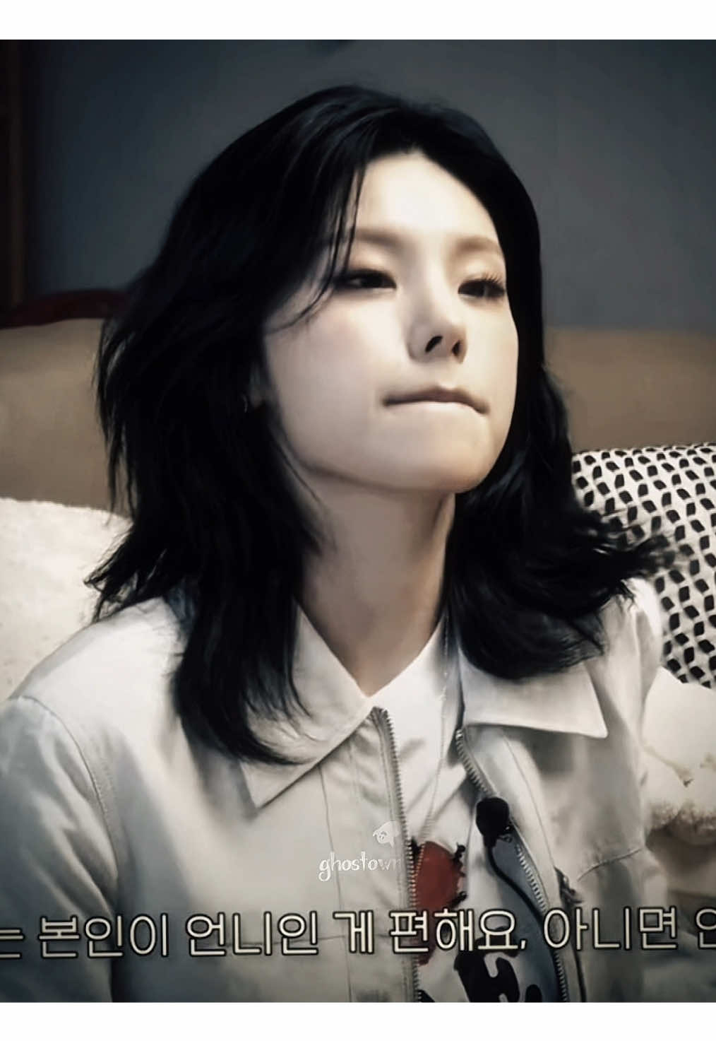 #YEJI ;; the first two clips & the 5th one omfg someone lock me up / i love her hair sm i'm obsessed > ib: @yunefx  > @len @𝓕𝓻𝓮𝓪𝓴𝔂 raf | HOT @safi @chlo  > dt: @valejam 🐥 <3 #hwangyeji #yejiedit #yejiitzy #itzyyeji #itzy #itzyedit #fyp #foryou 