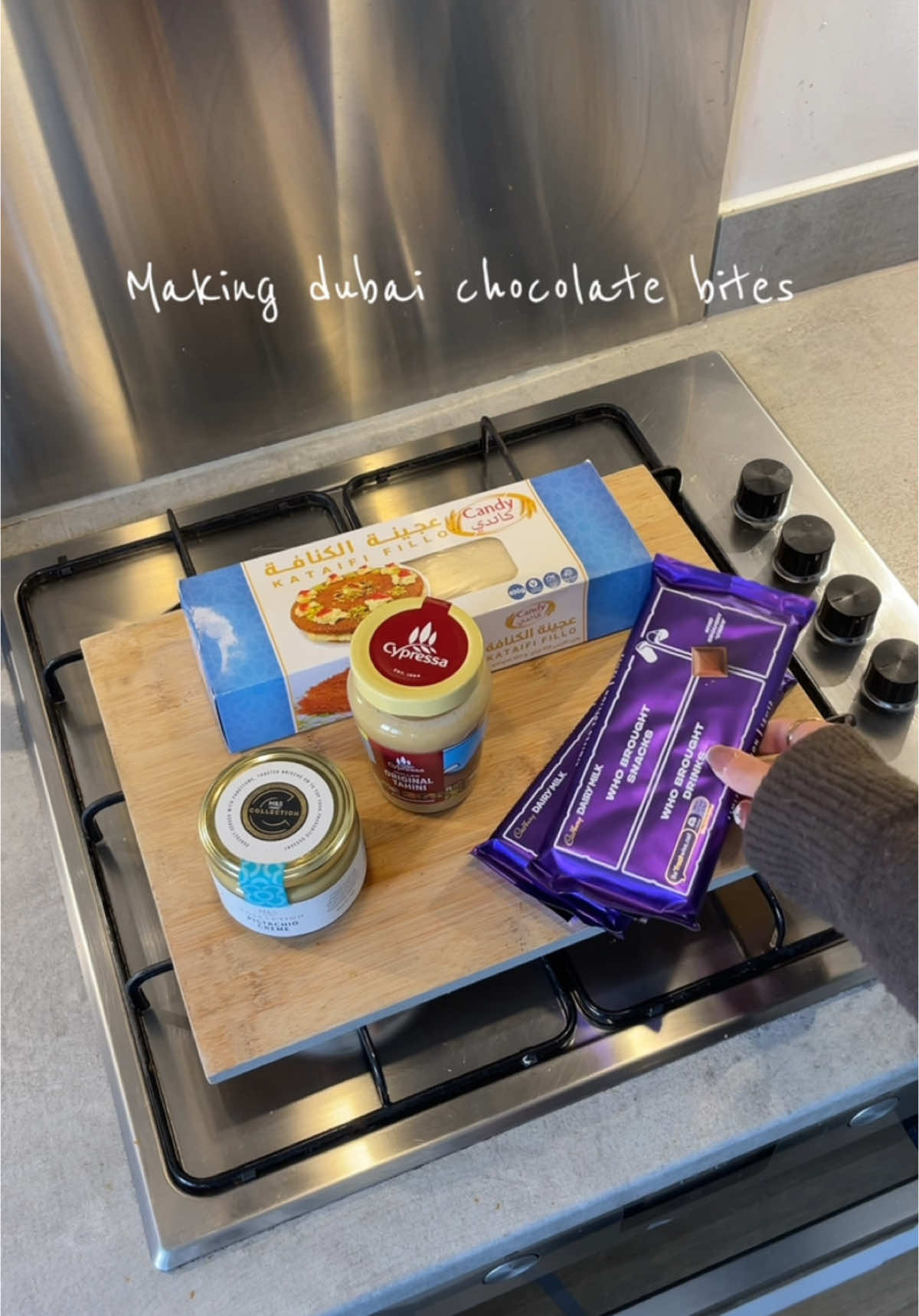 I fear these are going to be a problem 😅🍫 bit of a messy first attempt but omg they are UNREAL and I can 100% confirm the hype 😍 recipe is: 150g kataifi, 2 bars of chocolate, 1 tbsp tahini, 220g pistachio cream #dubaichocolate 