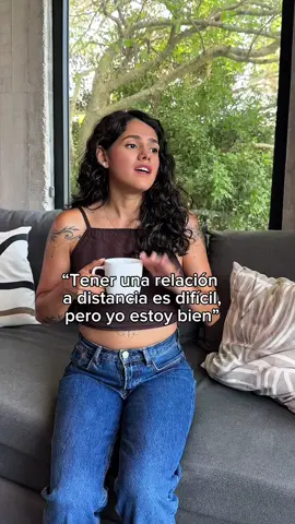 Tan bien que la ansiedad me hace hablar sola 🫢 #amoradistancia #relacionadistancia #parejasadistancia #ldr #longdistancerelationship #distancelife #amorbonito #humor 