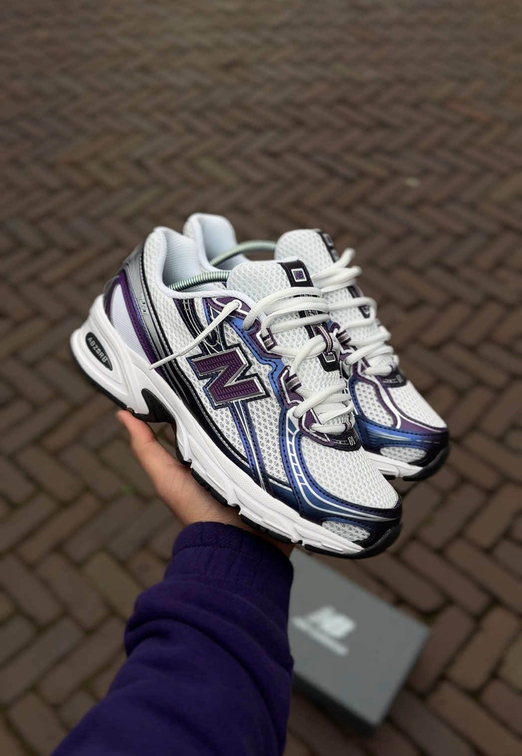 Check link in bio voor de New Balance 740v2 ‘Concord Grape’ 😍🔥 #newbalance740 #newbalanceshoes #sneakerjagers #voorjou #pourtoii 