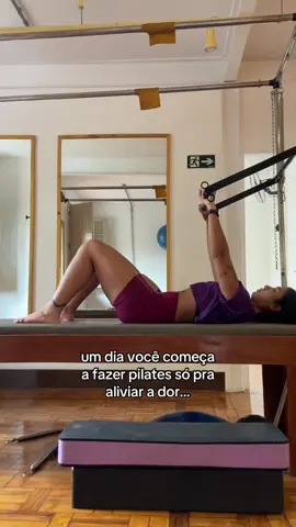 Pilates é vidaaaa ✨✨ #pilates #pilatescadillac #reformerpilates #pilatesworkout #pilatesbody #pilateslovers #pilatestok #pilatestiktok #forca #treinodeforça