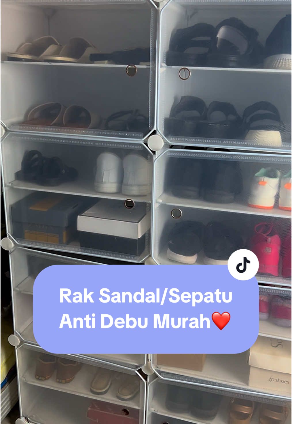 Rekomendasi Rak Sandal/Sepatu Anti Debu ini bermanfaat banget. Selain muat banyak sepatu/sandal, rak ini juga membuat sandal/sepatu kalian lebih rapi dan tentunya bersih karna sudah ada tutup anti debunya. Mmpung harganya masih promo buruan klik keranjang sebelum kehabisan✨ #raksepatu #raksepatuantidebu #raksandal #raksandalmurah #rakplastik #rakserbaguna #wibgajian #fyp #raksepatususun #raksepatuestetik 