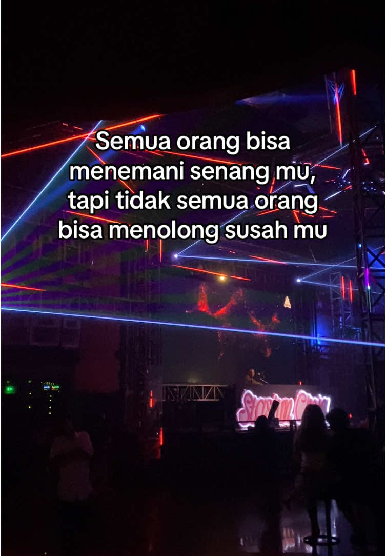 😃 #stasiuntop10🚂 #quotes #nightclub #funkot #surabayahitz 