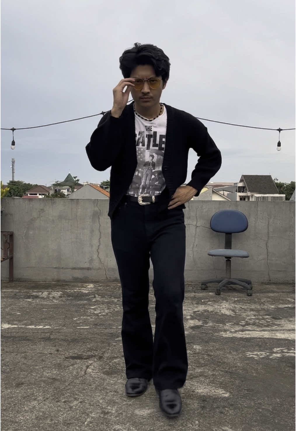 make the bootcut trend again 🙌🏼 #outfit #style #fitcheck #70s #vintage #bootcut #bellbottomjeans #flaredjeans #foryou #fyp 