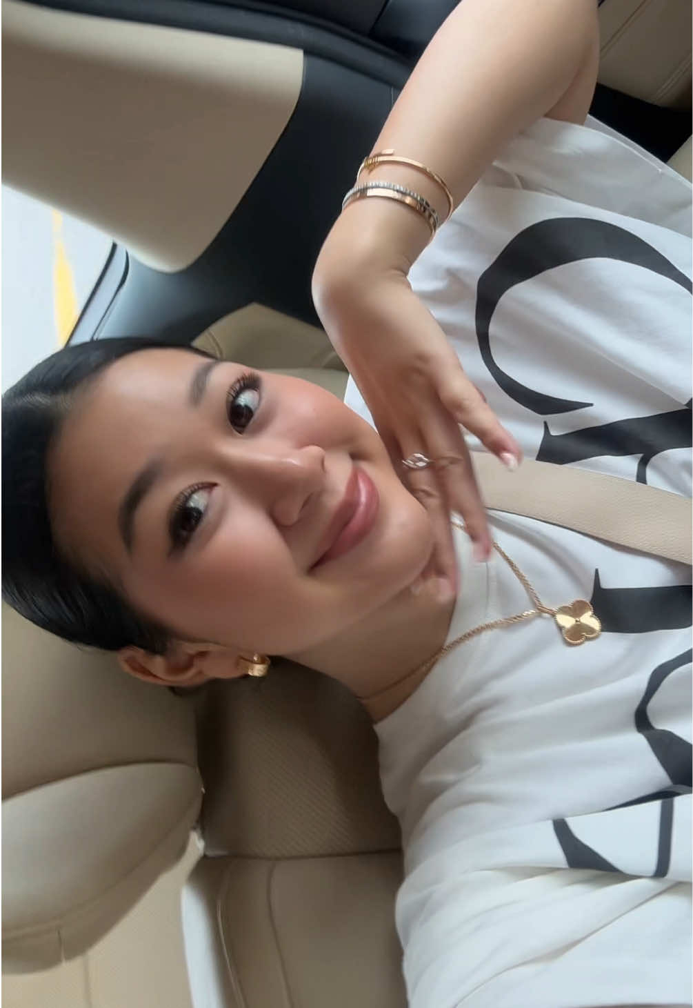 Yay 🤗🤗🤗🤗 #whatispendinaday #shopping #luxury #richkids #Vlog #m4macbookair 