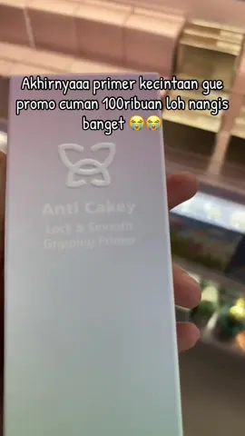 Jujur nih salah satu best primer😍 Kunci agak makeup tahan lama 🤍#motherofpearl #primermakeup #primermop #makeup #primer #primerviral #beauty #fypage #lewatberandafyp 