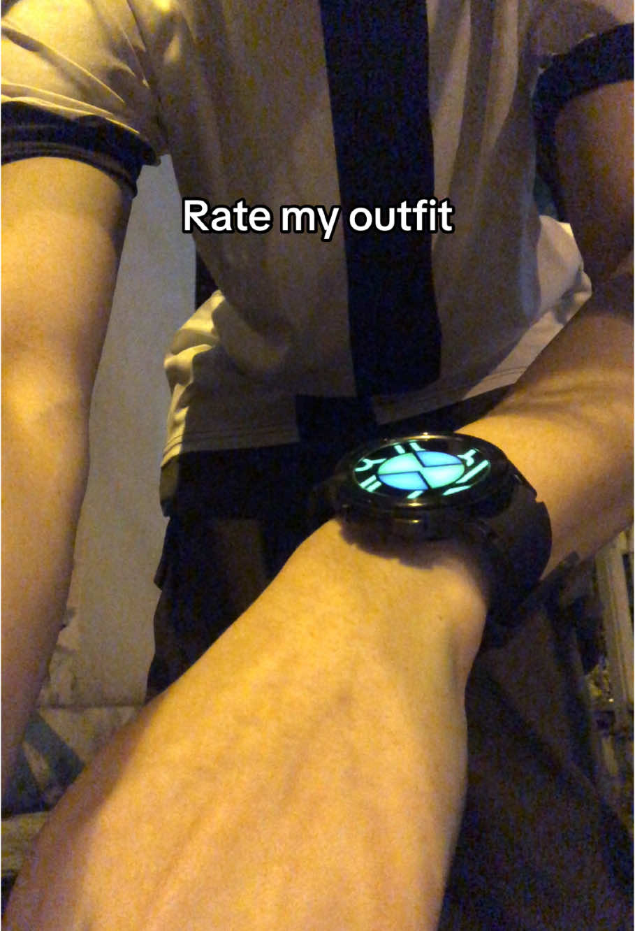 10 robux cho cái bộ đồ