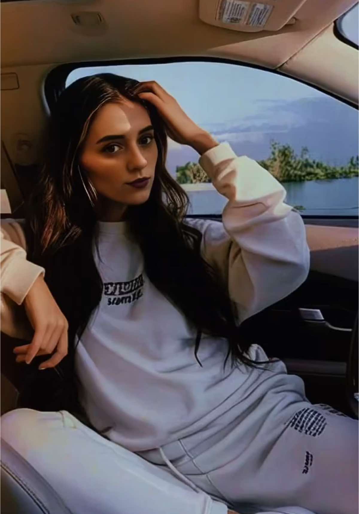 GlamApp makes me feel like model, don’t you agree ? #glamapp #model #photoshoot #photodump #ai #photoshoot 