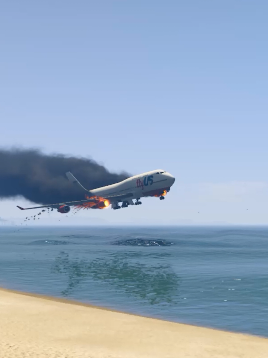 Airoplane Landing in Sea #usaairplane #crash #airoplane #gta5 