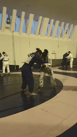 Работаем работаем 11/12 sec                               #спортсмен #тренировка #борьба #дзюдо  