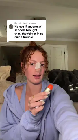 Replying to @Jas am i a bad influence now 😂😭 #mouthspray #freshbreath #breathfreshener #mouthsprayglister 