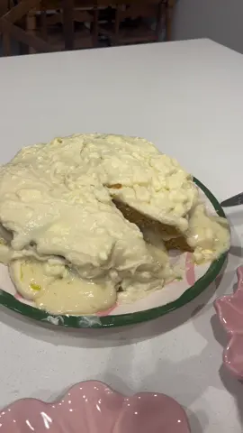 Throwing our carrot cake in the trash felt like Hoziers yell🫶🏼 @Libby 