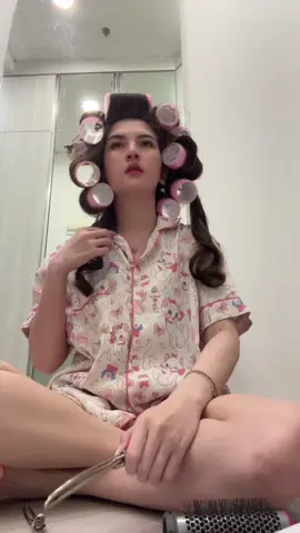 dengan kesadaran penuh😇