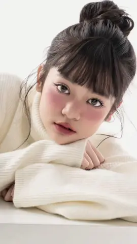 Đằng sau những bức ảnh cute của Chu Diệp Anh cùng với bạn bún Bông là … #xuhuong #hos_tour #chudiepanh #emstudio #chupanhdephanoi #photo