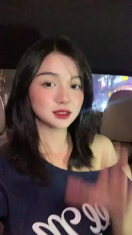 Lại là chúng mình đây #muaherucro @Vinh Râu @Phạm Ngọc Đoan Trang @Ribi Sachi 