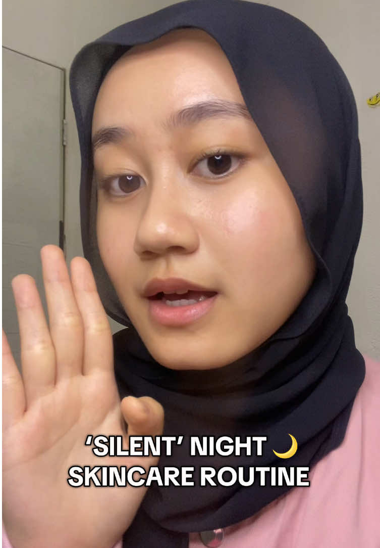 engga bisa estetik 😂. i already mentioned all products i used in this vid. watch till the end! #fyp #foryoupage #skincare #glad2glow #g2g #purehana #seeum #moisturizer #toner #alia #emina 