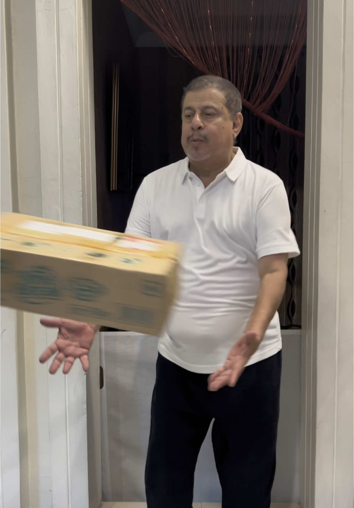 Perasaan udah bener ngomong Ahh cocopan! Tapi emang udah paling best Ahh cocopan ini buat snack pas lebaran tapi ga cuman lebaran buat snack sehari hari juga enak guys dia krim nya manis dan garing banget. @Nabati Indonesia  #Cocopan  #FlavorofTheWorld #FlavorFUNBlowYourMind! #CemilanKokWangi #CocopanBikinLidahKelilingDunia #NabatiCocopan #Nabatilndonesia