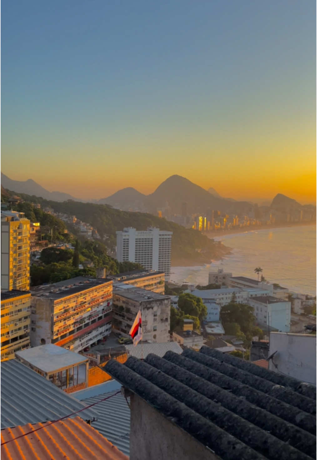 Reserve sua hospedagem: 21 98809-7393 📆❤️ #riodejaneiro #foryoupage #mcmaneirinho 