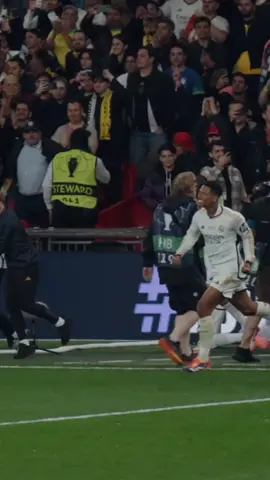 #REALMADRIDFANS #judebellingham #tiktokfootball #galsen_tiktok #realmadridfc #fyp #Biscoitocut #edit #viralditiktok 