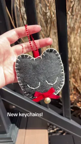 Ive been cranking out these little keychains for my next market but figured id share them with the world! Each one is made with love <3  #keychain #charm #trinket #twee #apple #brat #monkey #cat #fruit #cute #handmade #DIY #felt #fyp 