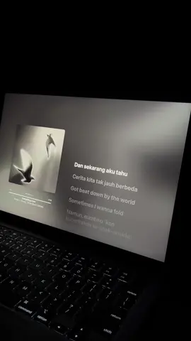 #audio #lyrics #lyricsvideo #music #applemusic #skena #musik #dalamhening #baskara #hindia #baskaraputra #baskarahindia #baskaraputrahindia #hindiasong #doves25 #doves25onblankcanvas  #everythinguare 