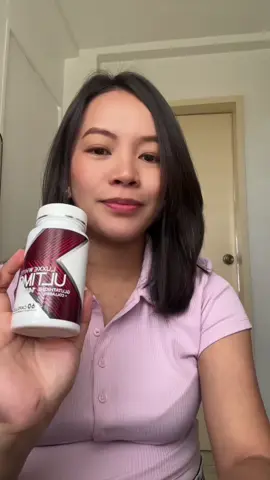 LUXXE WHITE ULTIMA vs. LUXXE WHITE ENHANCED GLUTATHIONE – same price, pero ibang level ng benefits! Ang laki ng pinagkaiba, kaya ‘wag ka nang magpahuli. Subukan mo na rin ang bagong pinagkakaguluhan LUXXE WHITE ULTIMA! #LuxxeWhiteUltima #NextLevelGlow #TrendingNgayon #GameChanger