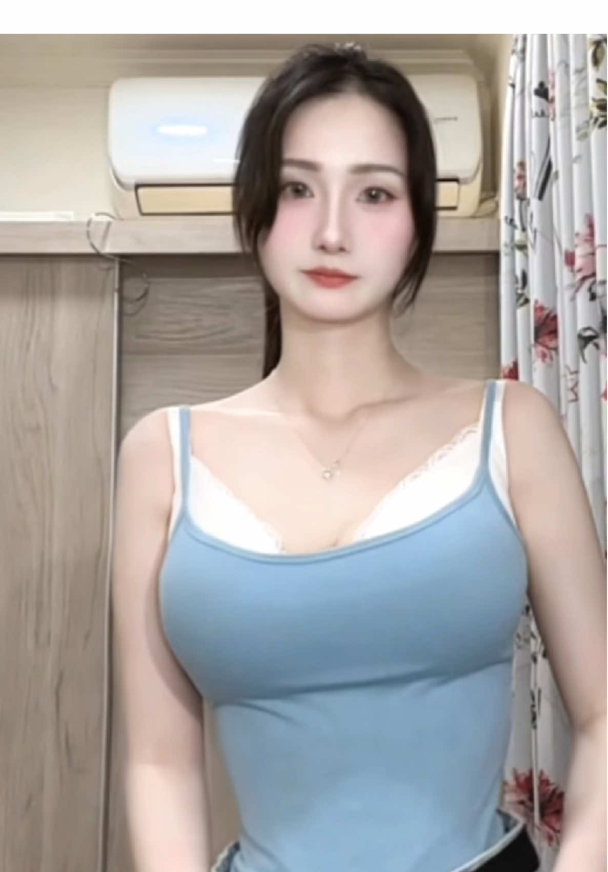 後面突然沒音樂🎵還沒跳爽欸👿 #漫畫身材 #fyp #fypシ゚ #抖音爸爸求推薦 #抖音爸爸給我流量 #熱門 #推薦  @鼠仙人🟨 