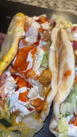 Gyro Mukbang // I was tooooo hungry and this Gyro hit the spot 😮‍💨 #mediterraneanTaco #fyp #Foodie #foodtiktok #FoodTok #gyro #FoodLover #mukbang #mukbangeatingshow #mukbangshow 