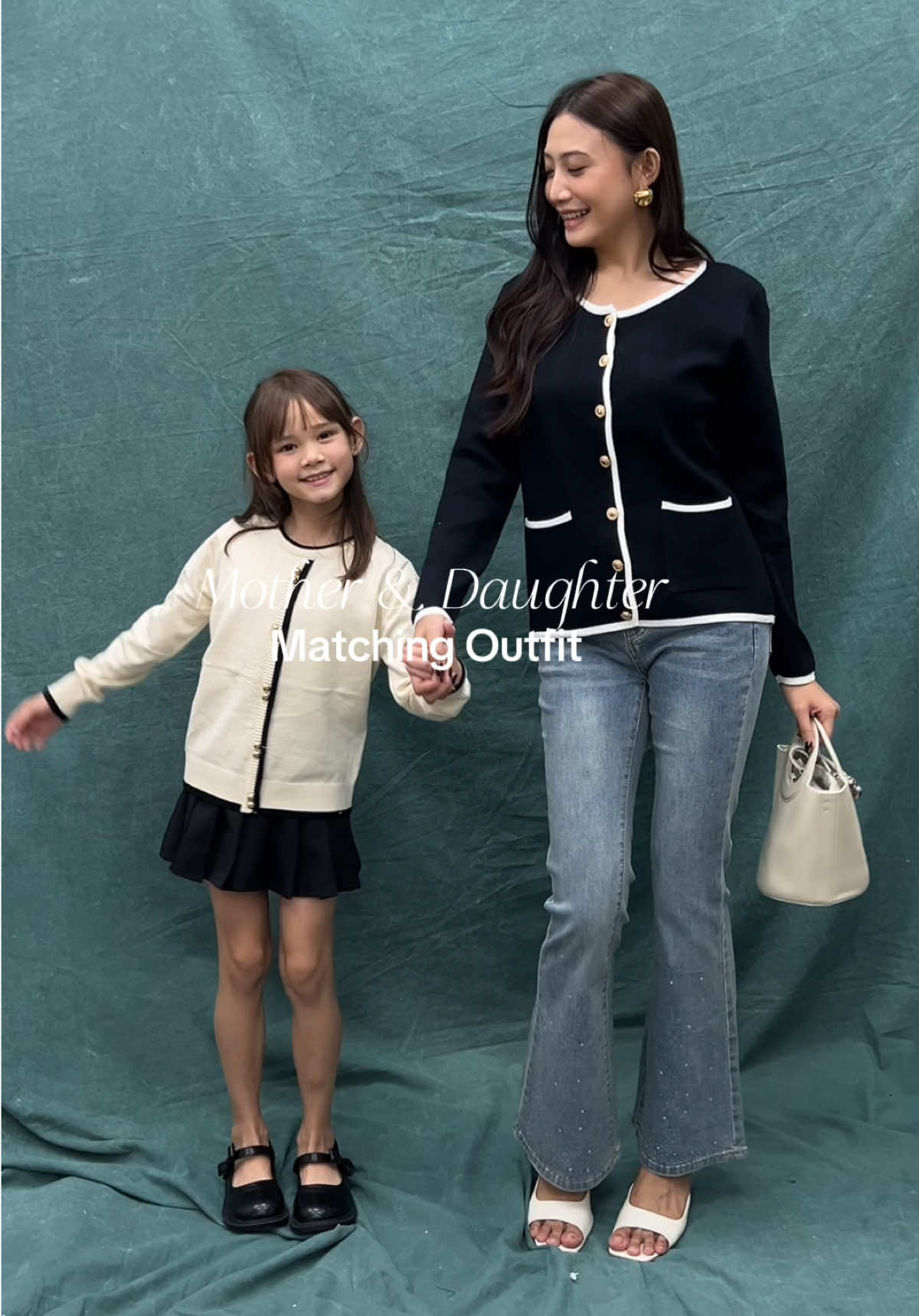 Mother & daughter matching time✨👭🏻 #fyp #foryou #fypシ #spilloutfit #rekomendasibaju #rekomendasioutfit #spilltiktokshop #bajuwanita #ootdinspo #inspirasioutfit #outfitwanita #atasanwanita #foryoupage #knitwear #stylingtips #bajuanak 