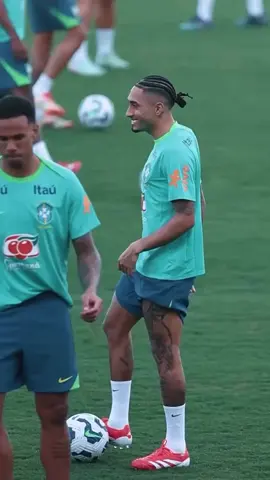 رافينيا 🇧🇷🥹❤️💙💪🏿#برشلونة #football #fcbarcelona #fcbarcelona #كرة_قدم #laliga #فيسكا_برسا_دائماً_وابداً🔵🔴 #españa #فيسكا_برسا_دائماً_وابداً🔵🔴 #كرة_القدم_عشق_لا_ينتهي👑💙 #فرنسا🇨🇵_بلجيكا🇧🇪_المانيا🇩🇪_اسبانيا🇪🇸 #فرنسا🇨🇵_بلجيكا🇧🇪_المانيا🇩🇪_اسبانيا🇪🇸 #tiktok #ميسي #leomessi #viral #fyp #foryou #championsleague ##شعب_الصيني_ماله_حل😂😂 #شعب_الصيني_ماله_حل