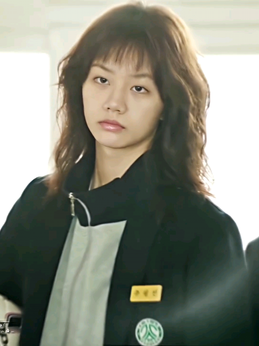 this movie is very underrated but so good || #victory2024 #kdrama #gl #leehyeriedit #leehyeri #wlw #kdramaedit #drama #movie #series #foryou #yuri #fyp #xybca #viral #foryoupage #hyeri #edit #sapphic #korean #girlsday  || scp : mine || ib : @cas 🐈‍⬛ 