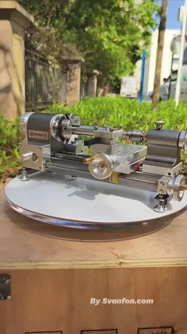 Mini lathe, here's your go-to! Ultra-portable, it lets you craft on the fly, anytime, anywhere. Compact yet mighty, it packs the punch of a full-sized lathe. DIY small parts effortlessly or use it as a sidekick to your main machine tool for precise turning jobs.  #svanfon #machine #model #minilathe #lathe #Turning #DIY  #TornoMiniatura #TaladradoraMiniatura #FresadoraMiniatura #TenazaMiniatura #TourMiniature #PerceuseMiniature #FraiseuseMiniature #ÉtauMiniature #TornoMiniatura #TalhadeiraMiniatura #FresadoraMiniatura #ViceMiniatura #ĐànTrụcMini #MáyĐụcMini #MáyĐàoMini #KẹpMini  #cnctorna #dikişleme #torna #مصطابصغيرالحجم #مكينةبرقصغيرالحجم #مكينةفرزصغيرالحجم #مكشفةصغيرالحجم 