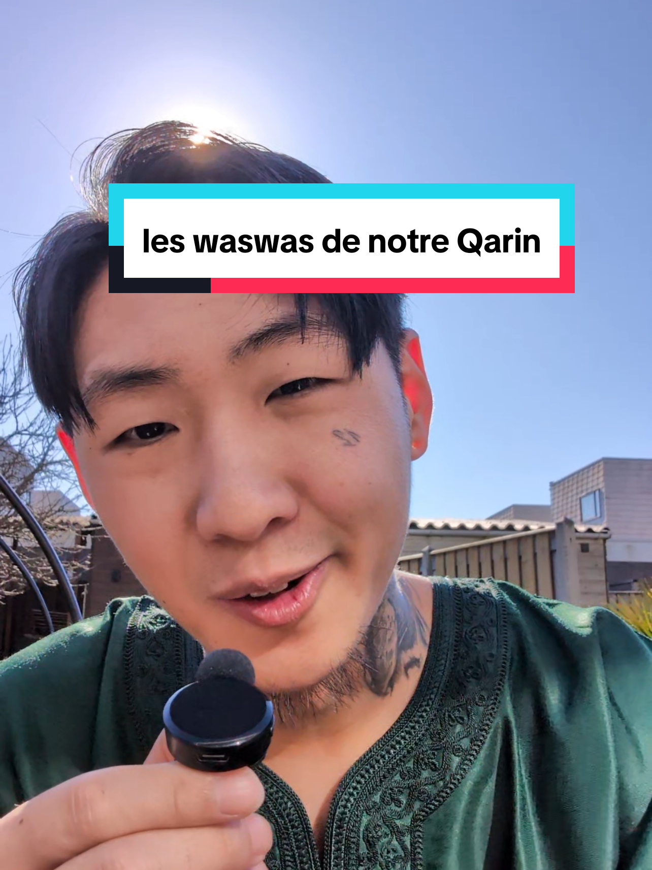 ne culpabilise pas et n'ait pas peur de tes pensées négatives, elles ne viennent pas de toi mais de ton Qarin, ton nafs ou de shaytan, et à chaque fois que tu repousses une pensée négative, tu gagnes des récompenses, Allah inscrit cela comme une bonne action complète. les waswas au final nous donnent l'opportunité de choisir le bien plutôt que le mal, et du coup de nous rapprocher d'Allah et d'agrandir notre foi à chaque fois qu'on les repousse. 