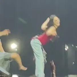 Shaking 🫨🫨  #jennie #jenniekim #likejennie #jennie_ruby #blackpink #blackpinkofficial #kpop #fyp 