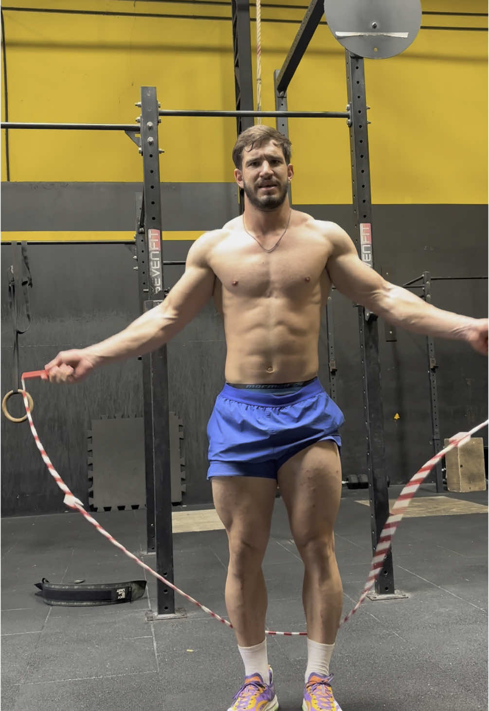 Treininho de uns dias 🔥 #fyp #fypシ゚ #fyy #fypp #viral_video #viral_videos #explorarbr #explorar #explore #viral #fyyy #treino #crossfit #cross #treino 