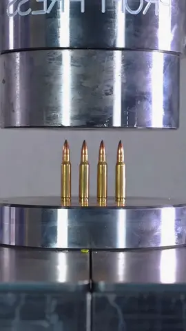 #hydraulicpress #satisfyingvideo #asmr #🇺🇸 #donaltrump 