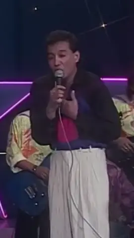 Diomedes Díaz y Juancho Rois  LA REINA #diomedesdiaz #elcaciquedelajunta #diomedesdiazvive #diomedesdiazoficial #diomedesdiazelcacique #elpapadelospollitos #vallenato #homenaje #sanjuandelcesar #acordeon #diomedesyjuancho 