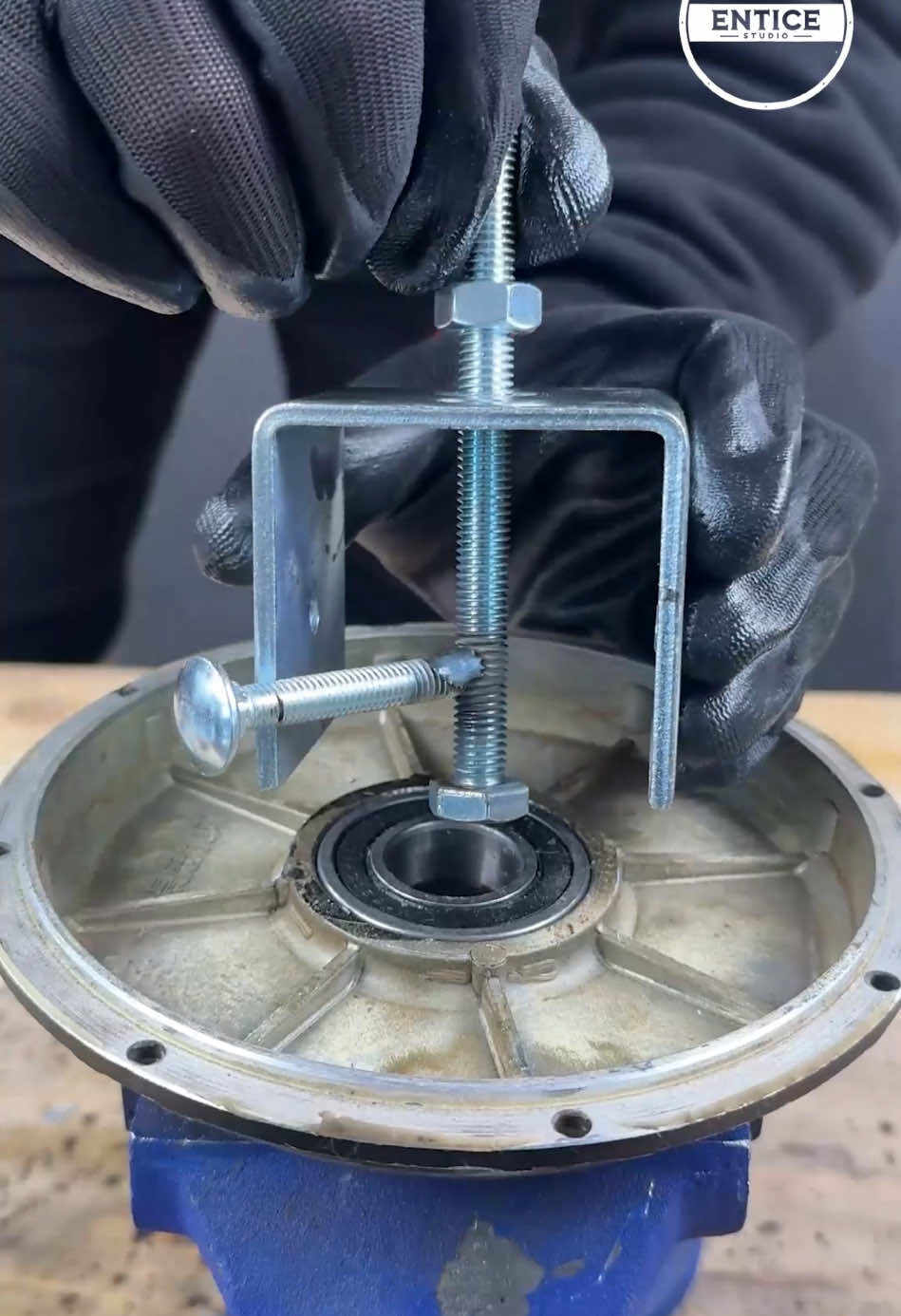 Smart bearing removal hack #bearing #removal #hack 