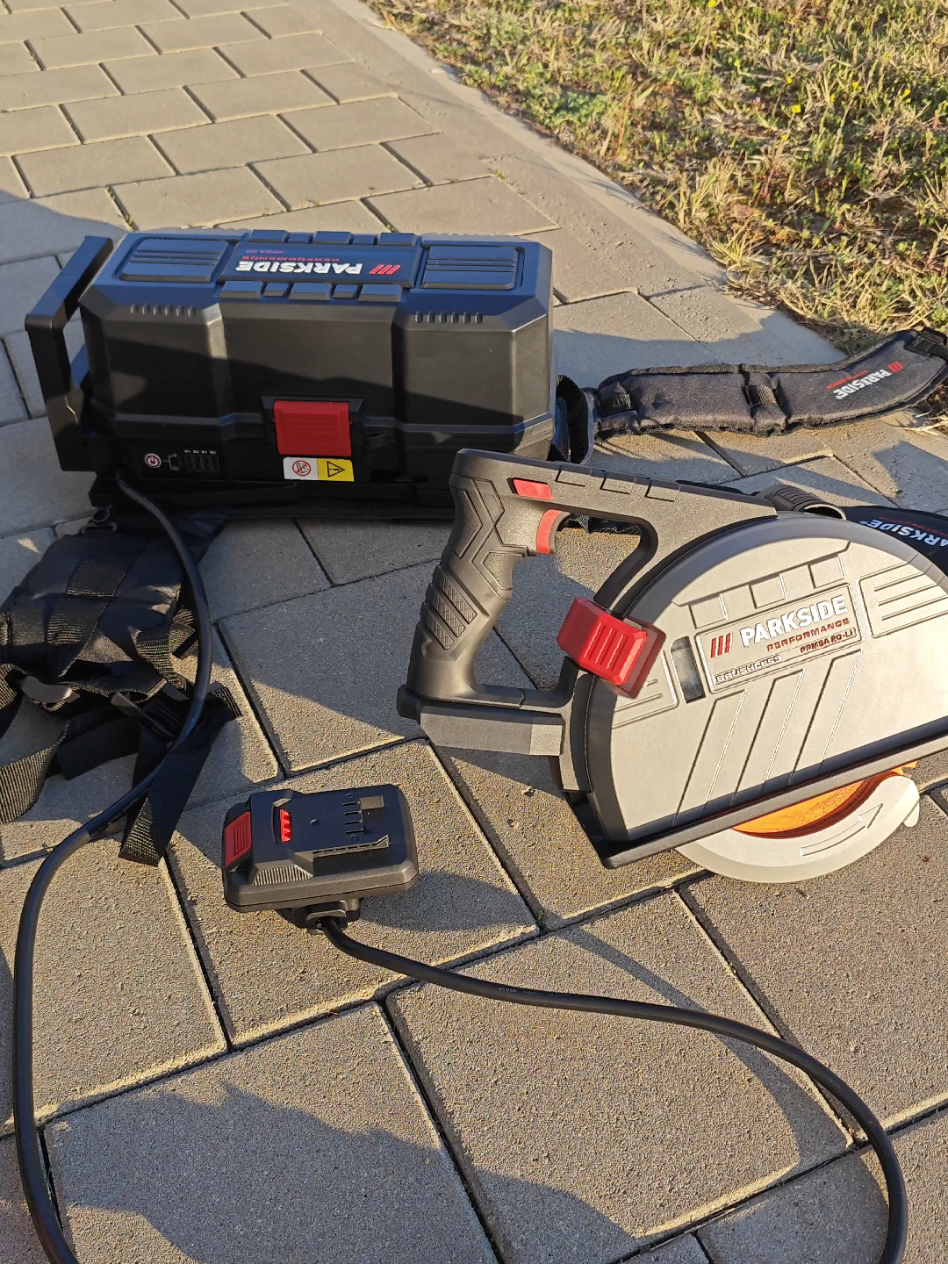 Parkside Performance Battery Backpack #parksideperformance #parksidetools #parkside #tools #backpack #tools #powertools 