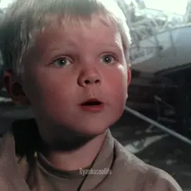 #fyp #starwarsfan #starwarsedit #prequelmemes #prequels #starwarsmemes #starwarsfyp #prequelmeme #starwarstiktok #starwarsmeme #clonewarsmemes #clonewarsedit #sith #jedi #anakin #anakinskywalker 
