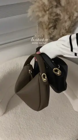 ໒꒱  ۫ ₊ | disbbkan tak tau nk pilih colour apa, so i grab 2 terus hehe! oh btw dia ada long strap jugak tau ><  ꒱  ࣪ ⑅ ˚ #bag #bags #bostanten #bostantenbag #bostantenbagsforwomen #handcarrybag #shoulderbag #bagraya #bagraya2025 #aestheticbag #bostantenmy #aesthetic #aestheticvideos #girlythings #creatorsearchinsights 