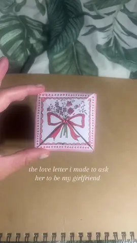 victorian puzzle purse i made for Polly last year to ask her to be (officially) my girlfriend ♥️  #victorianpuzzlepurse #victorianloveletter #loveletter #wlw #wuhluhwuh #lgbtcouple 