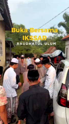 Buka Bersama✨                                 #bukber #ikasar #alumni #pompes #raudatululum 