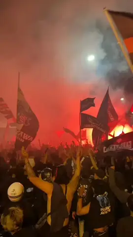 sakjose🔴🔴🔴#persissolo #sambernyawa #persissolo1923 #surakartans #gariskeras1923 #ultras1923 #b6surakartans #persissolosakjose🔥🔥 #trending #soundviral #fyp #fyppppppppppppppppppppppp 