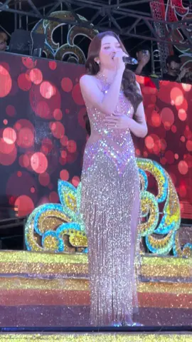 👸 ราชินีหมอลำใจเกินร้อย ยิ่งมองยิ่งสวย #ออกพรรษาน้ําตาหล่น #แอนอรดี #หมอลําใจเกินร้อย #อรดีแบนด์ 