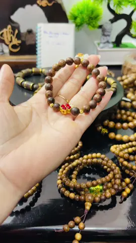 Vòng đơn cỏ 4 lá và túi tiền giá 125k #phongthuytamlinh #phongthuycaivan #phongthuy #xuhuong #thinhhanh #xuhuongtiktok 