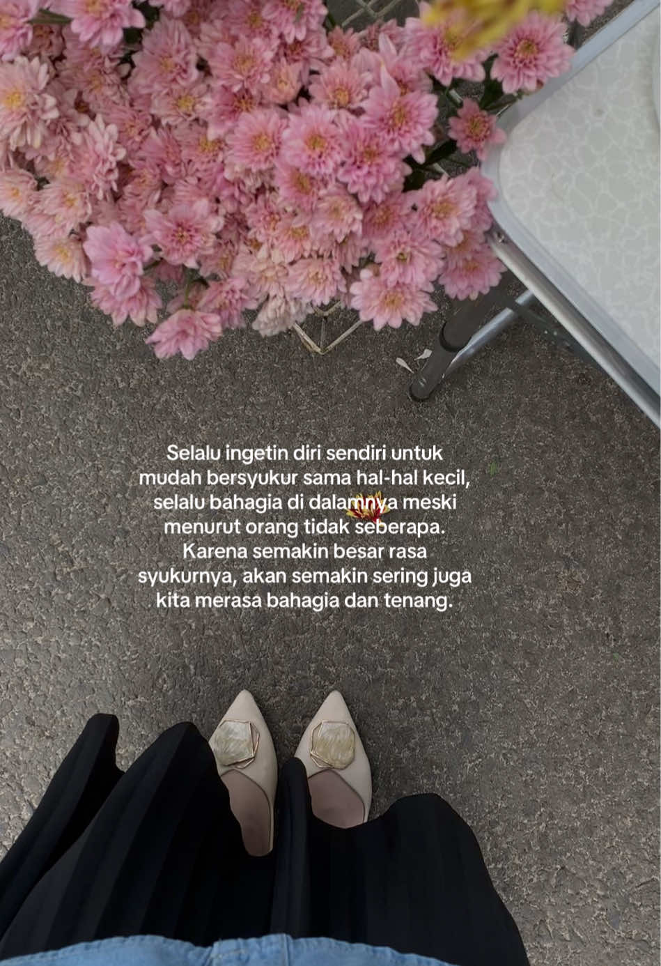 Untuk bisa bahagia dan tenang pastikan rasa syukurmu tidak pernah kurang. #meaningful #reminder #dailymotivation #fypage 