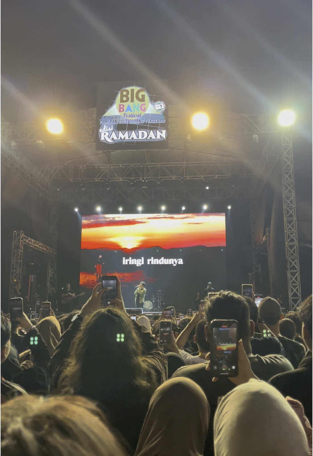 serana yg ditunggu tunggu😍 #forrevenge #forevengesurabaya #forrevengeserana #serana #bigbang #bigbangsurabaya #bigbang2025 #konserbigbang #konsersurabaya #forrevengepulang #seranaforrevenge #fyp #fypage #grandcity #fypシ゚ 