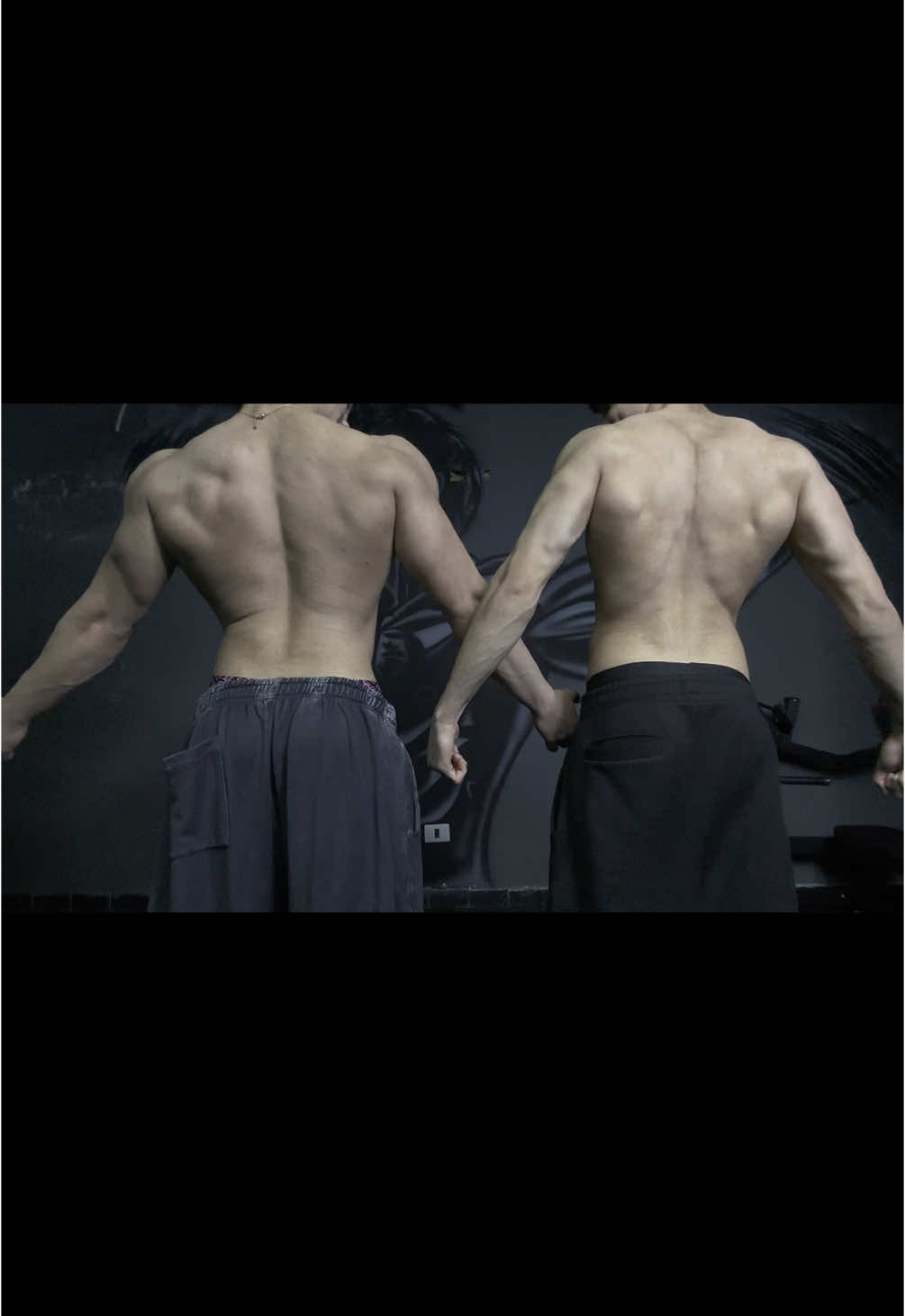 @ahmedshafik_  #fyp #GymTok #gym #posing #viral 