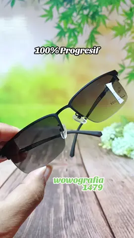 Kacamata baca model stylish lensa redup double fokus full progresif. #kacamataprogresif #kacamatabaca #kacamataplus #kacamatadoublefokus 